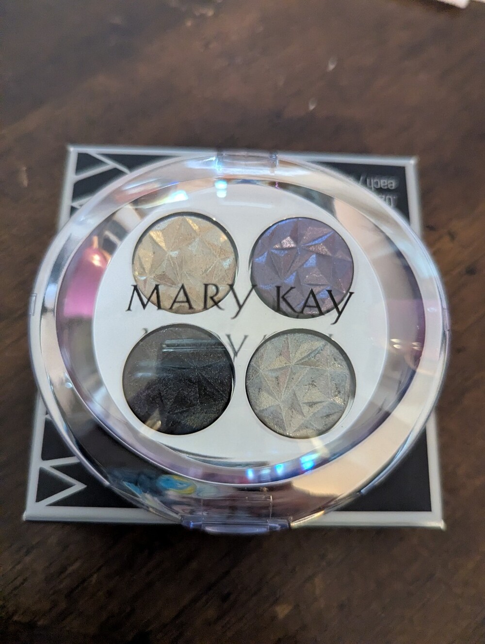 Mary Kay Pure Dimensions Eye Palette Paris Starlight